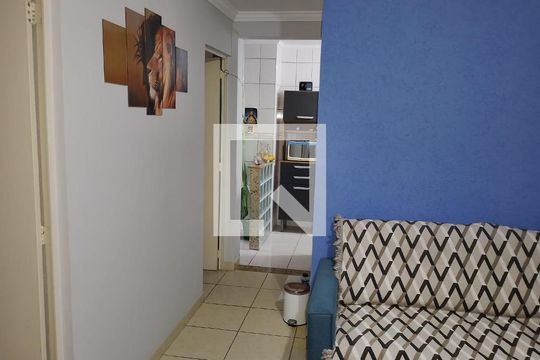 Apartamento para alugar com 2 quartos, 50m² em Jardim Santo André CDHU, Santo André