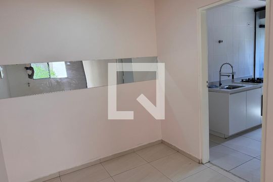 Apartamento para alugar com 2 quartos, 50m² em Centro, Cotia