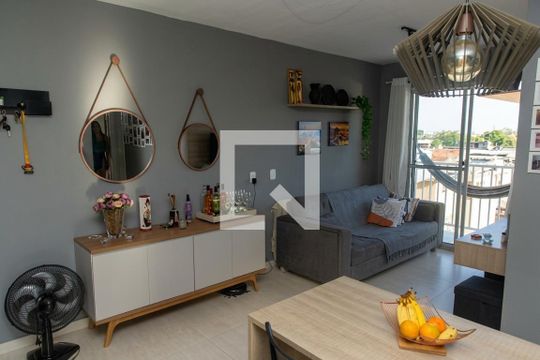 Apartamento para alugar com 2 quartos, 52m² em Taquara, Rio de Janeiro