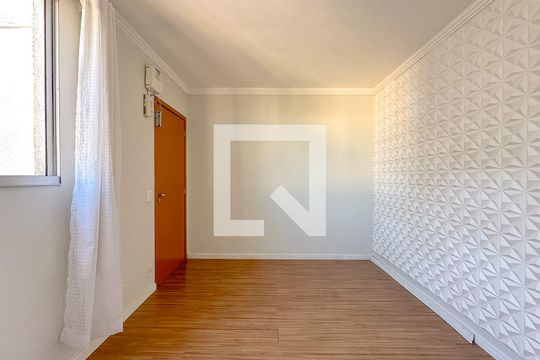 Apartamento para alugar com 2 quartos, 55m² em Areias, São José