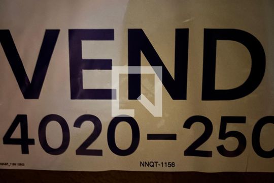 Placa de apartamento à venda com 2 quartos, 57m² em Bandeiras, Osasco
