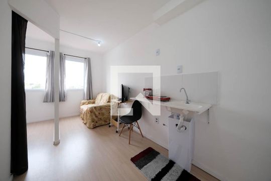 Kitnet/Studio para alugar com 1 quarto, 17m² em Vila Granada, São Paulo