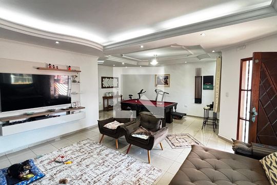 Casa para alugar com 4 quartos, 280m² em Jardim Ipanema, Santo André