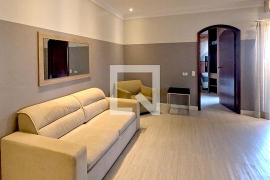 Apartamento para alugar com 1 quarto, 50m² em Gonzaga, Santos