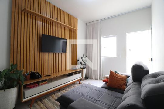 Casa para alugar com 2 quartos, 53m² em Granada, Uberlândia
