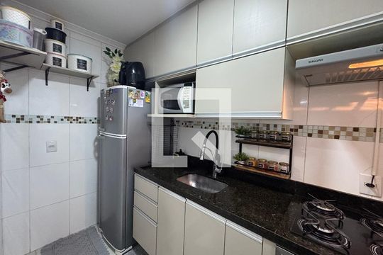 Casa de Condomínio à venda com 2 quartos, 59m² em Santa Maria, Osasco