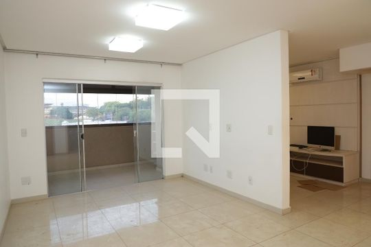 Apartamento à venda com 3 quartos, 129m² em Jardim Goiás, Goiânia