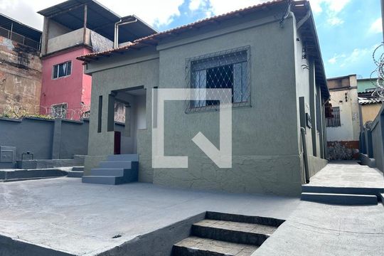 Casa para alugar com 2 quartos, 70m² em Concórdia, Belo Horizonte