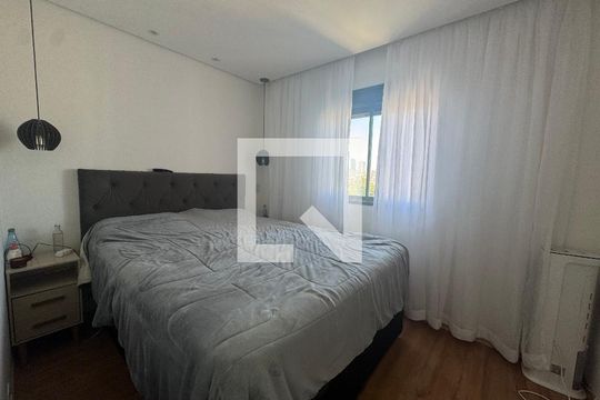 Apartamento à venda com 2 quartos, 49m² em Vila Yolanda, Osasco