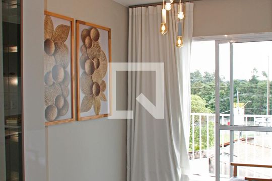 Apartamento à venda com 2 quartos, 85m² em Vila Santa Claudina, Vinhedo