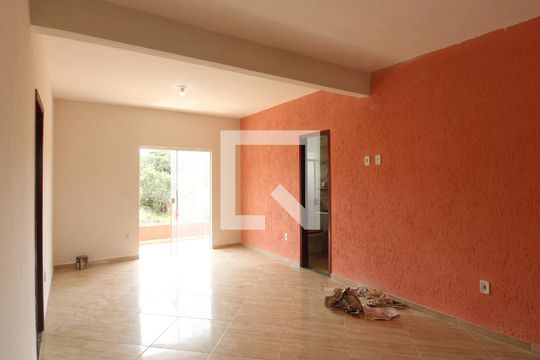 Apartamento para alugar com 2 quartos, 35m² em Parque Riviera, Cabo Frio