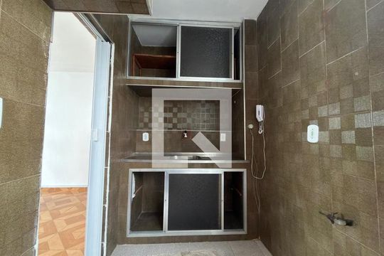 Apartamento para alugar com 1 quarto, 60m² em Portuguesa, Rio de Janeiro