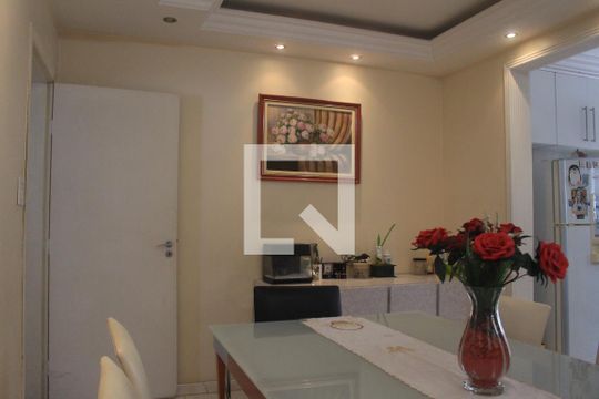 Casa à venda com 3 quartos, 260m² em Olímpico, São Caetano do Sul