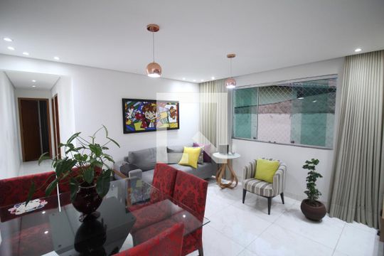 Apartamento à venda com 2 quartos, 60m² em Diamante, Belo Horizonte