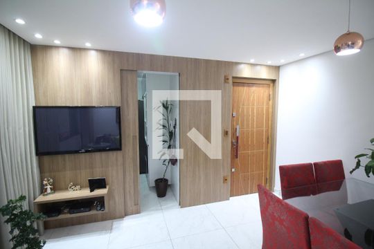Apartamento à venda com 2 quartos, 60m² em Diamante, Belo Horizonte