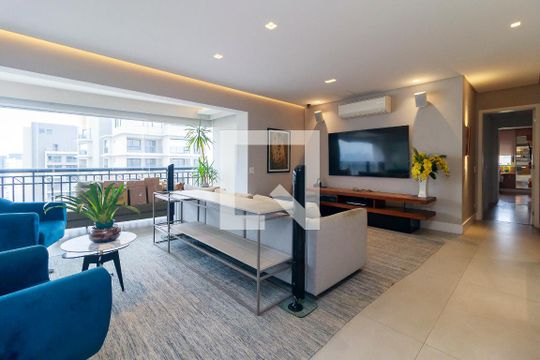 Apartamento à venda com 3 quartos, 178m² em Cidade Monções, São Paulo