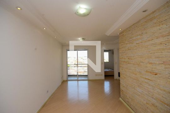 Apartamento para alugar com 2 quartos, 62m² em Vila Mangalot, São Paulo