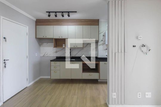 Apartamento para alugar com 2 quartos, 37m² em Vila Virginia, São Paulo