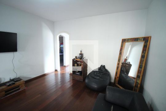 Casa à venda com 3 quartos, 270m² em Inconfidentes, Contagem