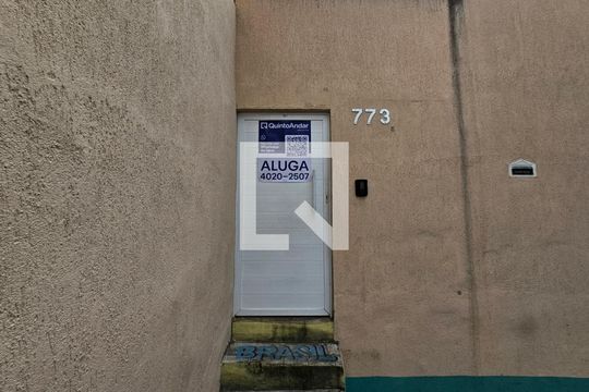 Casa para alugar com 4 quartos, 350m² em Cabuís, Nilópolis