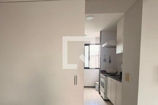 Apartamento à venda com 2 quartos, 82m² em Savassi, Belo Horizonte
