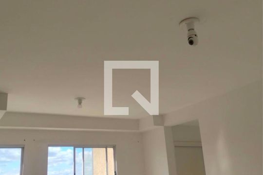 Apartamento à venda com 2 quartos, 38m² em Santa Maria, Osasco