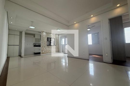 Apartamento à venda com 2 quartos, 60m² em Vila Pires, Santo André