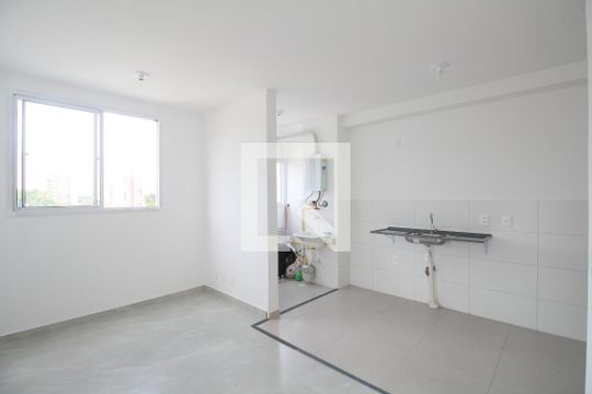 Sala de apartamento para alugar com 2 quartos, 44m² em Jardim Maria Duarte, São Paulo