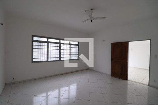 Casa para alugar com 5 quartos, 300m² em Alto da Boa Vista, Ribeirão Preto