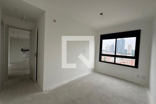 Apartamento à venda com 2 quartos, 75m² em Vila Yara, Osasco