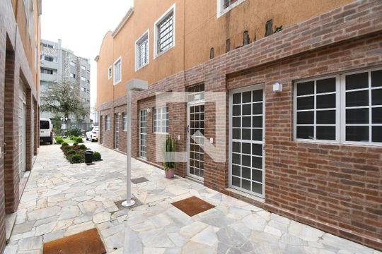 Kitnet/Studio para alugar com 1 quarto, 38m² em Bacacheri, Curitiba