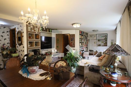 Apartamento para alugar com 3 quartos, 125m² em Rio Pequeno, São Paulo