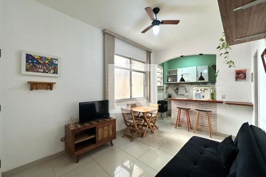 Apartamento para alugar com 1 quarto, 42m² em Copacabana, Rio de Janeiro