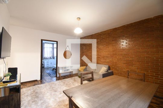 Apartamento para alugar com 3 quartos, 84m² em Batel, Curitiba