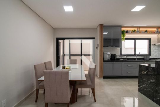 Cozinha de casa de condomínio à venda com 3 quartos, 245m² em Jardim de Mônaco, Hortolândia