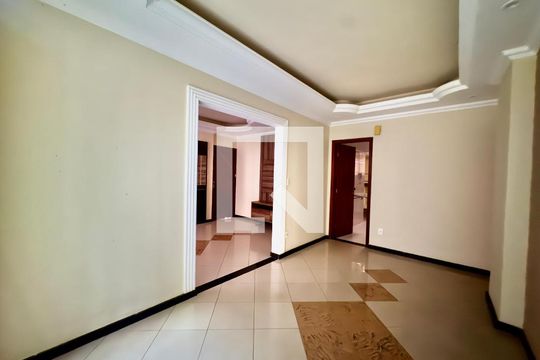 Apartamento para alugar com 3 quartos, 130m² em Ana Lúcia, Belo Horizonte