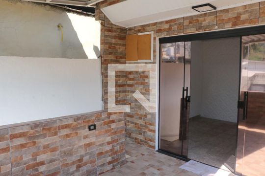 Apartamento para alugar com 2 quartos, 65m² em Luz, Nova Iguaçu