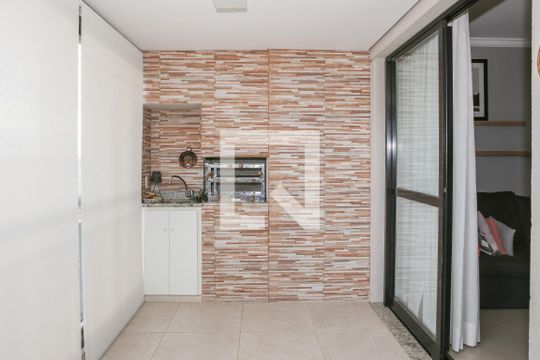 Apartamento para alugar com 2 quartos, 85m² em Vila Romana, São Paulo