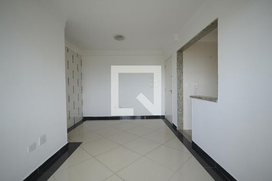 Apartamento para alugar com 2 quartos, 60m² em Vila Assunção, Santo André