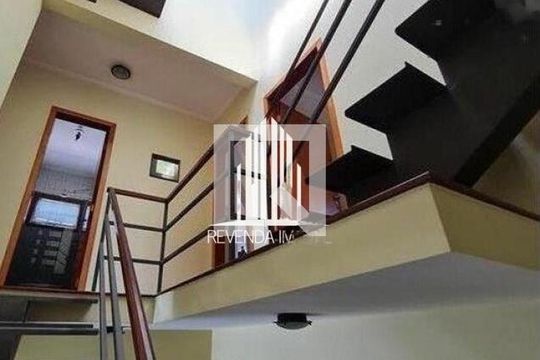 Casa à venda com 4 quartos, 234m² em Matriz, Mauá