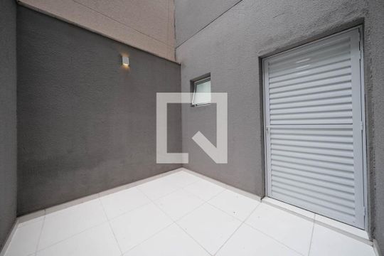 Área externa de apartamento para alugar com 1 quarto, 30m² em Cidade Patriarca, São Paulo