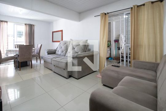 Casa à venda com 3 quartos, 120m² em Cidade Industrial de Curitiba, Curitiba