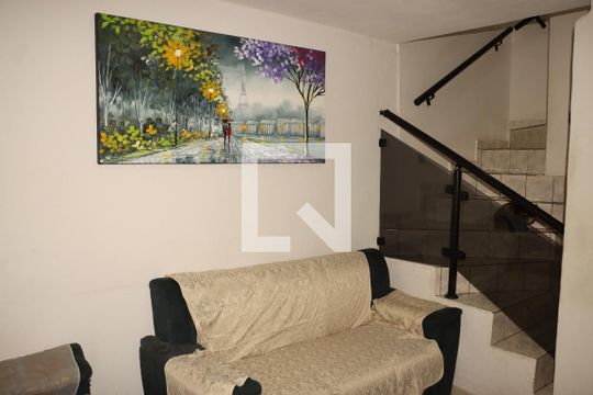 Casa à venda com 3 quartos, 89m² em Jardim Rodolfo Pirani, São Paulo