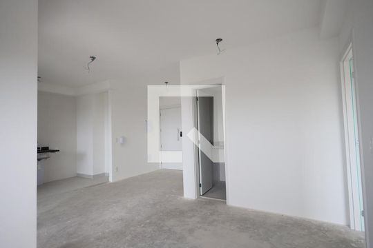 Apartamento à venda com 1 quarto, 58m² em Vila Yara, Osasco
