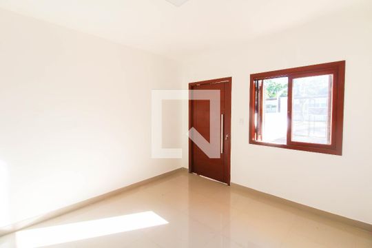 Casa à venda com 2 quartos, 65m² em Igara, Canoas
