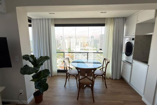 Apartamento para alugar com 1 quarto, 40m² em Campo Belo, São Paulo