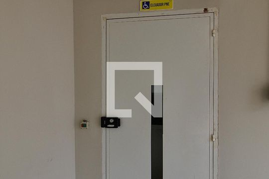 Acessibilidade de apartamento à venda com 2 quartos, 40m² em Campina do Arruda, Curitiba