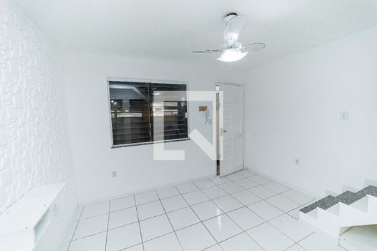 Casa à venda com 2 quartos, 72m² em Campo Grande, Rio de Janeiro