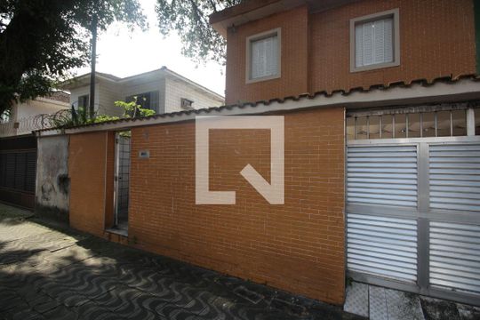Fachada de casa para alugar com 4 quartos, 220m² em Boqueirão, Santos