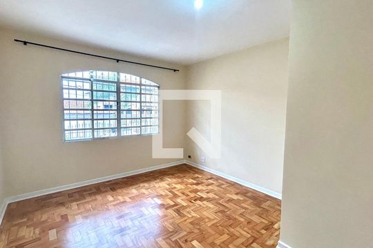 Casa para alugar com 2 quartos, 100m² em Parque Continental I, Guarulhos